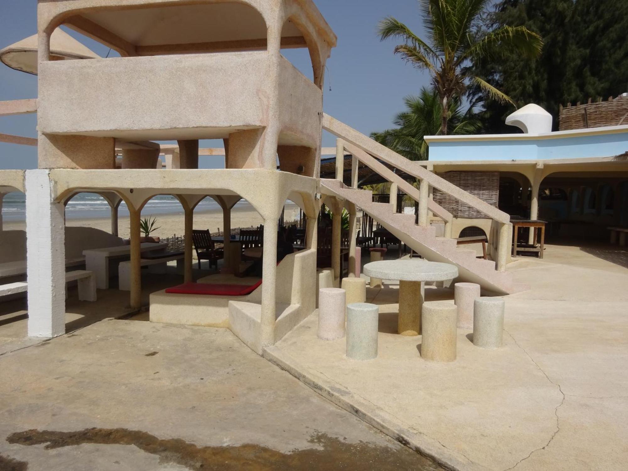 Hotel Du Bar De La Mer Cap Skirring Kabrousse 外观 照片