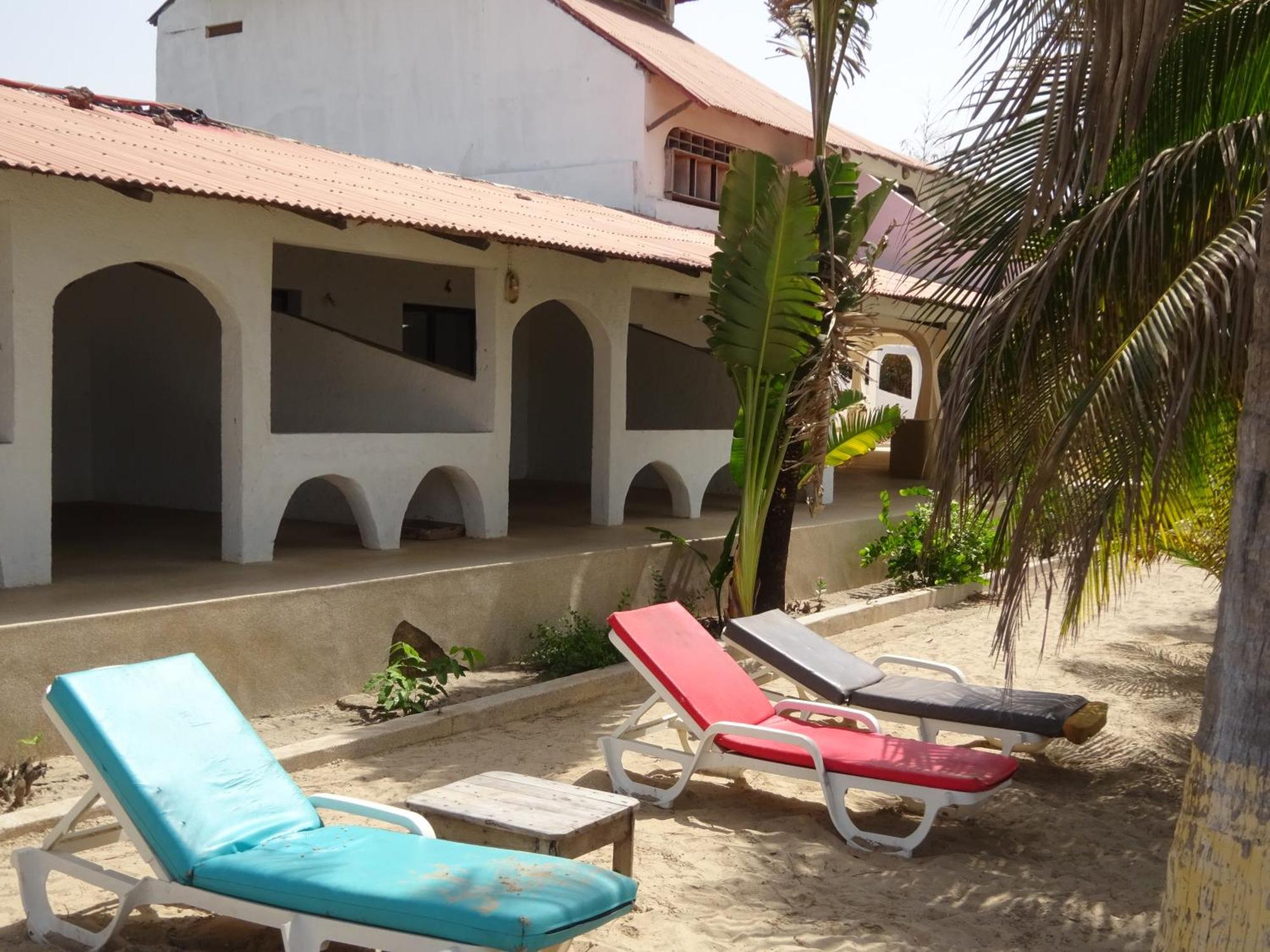 Hotel Du Bar De La Mer Cap Skirring Kabrousse 外观 照片