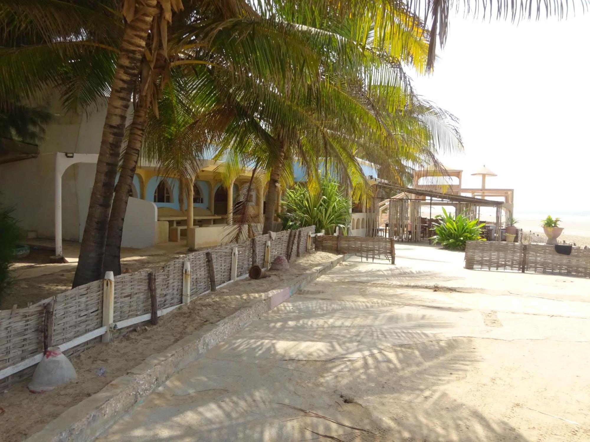 Hotel Du Bar De La Mer Cap Skirring Kabrousse 外观 照片